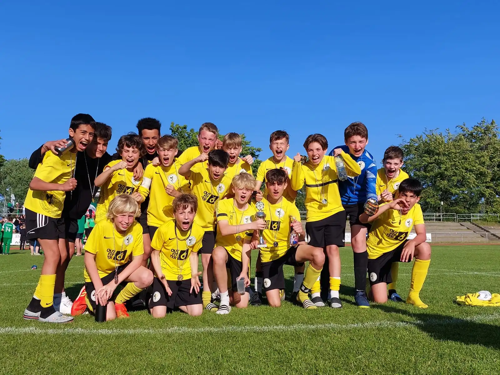 U13 GEWINNT KLEINES FINALE DES NOSPA NORDSEE CUPS